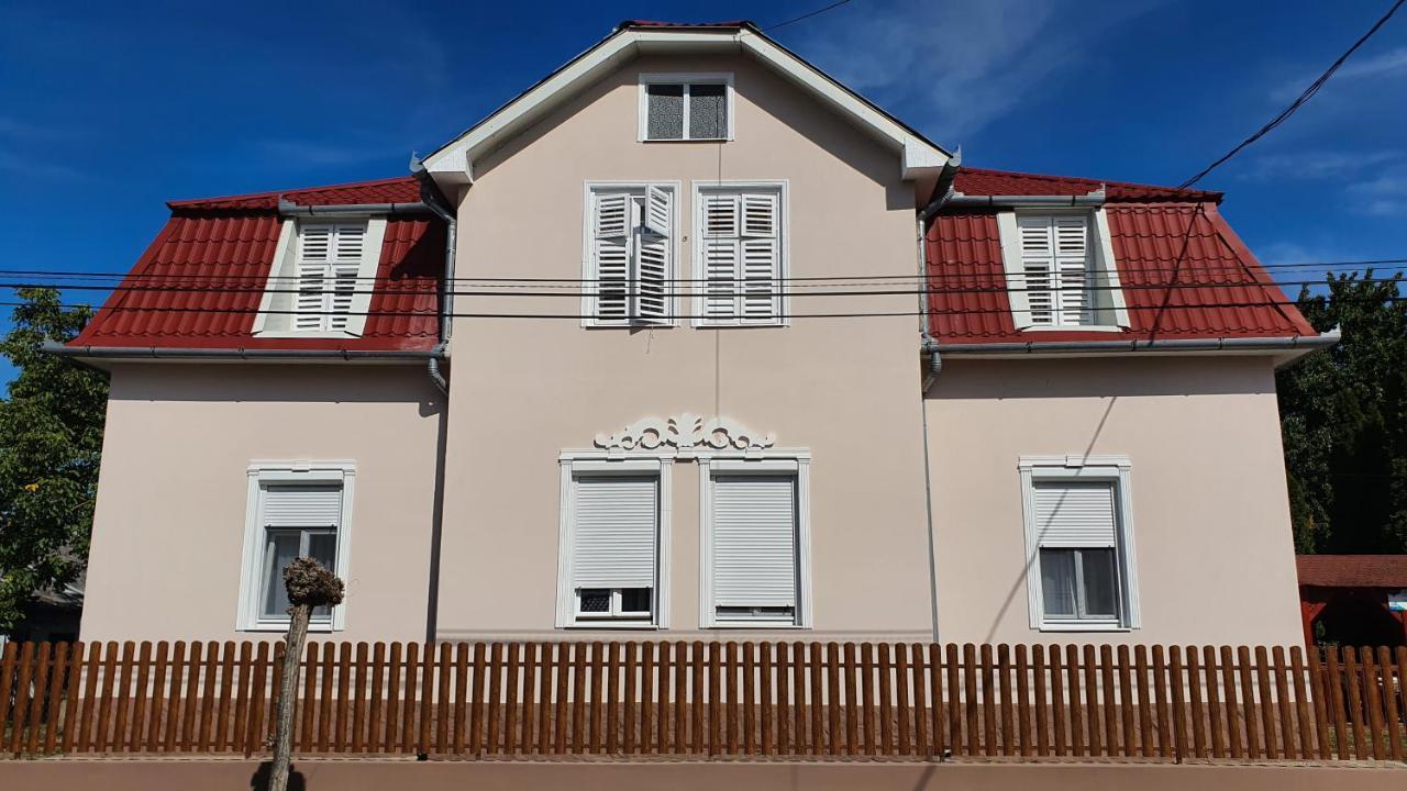 Villa Napsugar Balatonlelle Zewnętrze zdjęcie