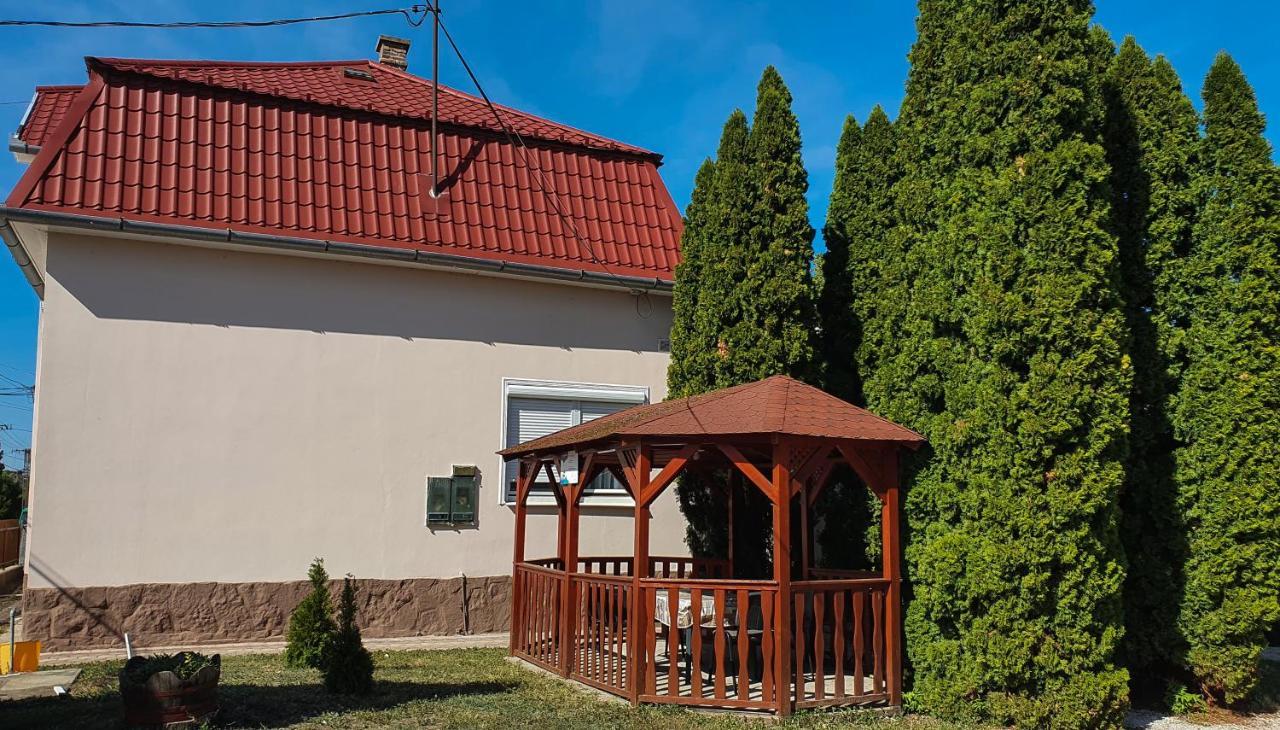 Villa Napsugar Balatonlelle Zewnętrze zdjęcie